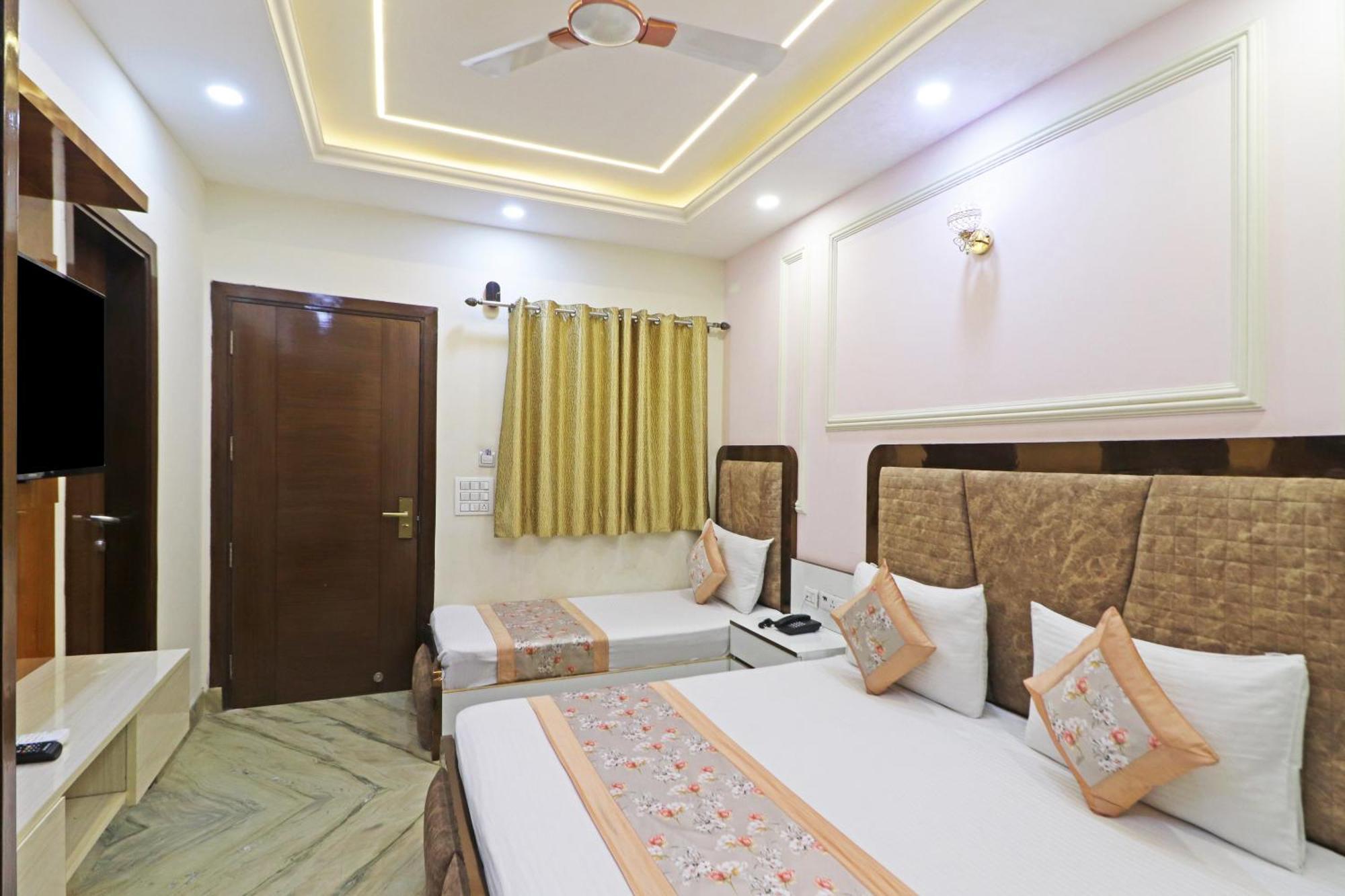 Hotel Samrat Residency 10 Mints Walking Distance Nizamuddin Railway Station New Delhi Luaran gambar