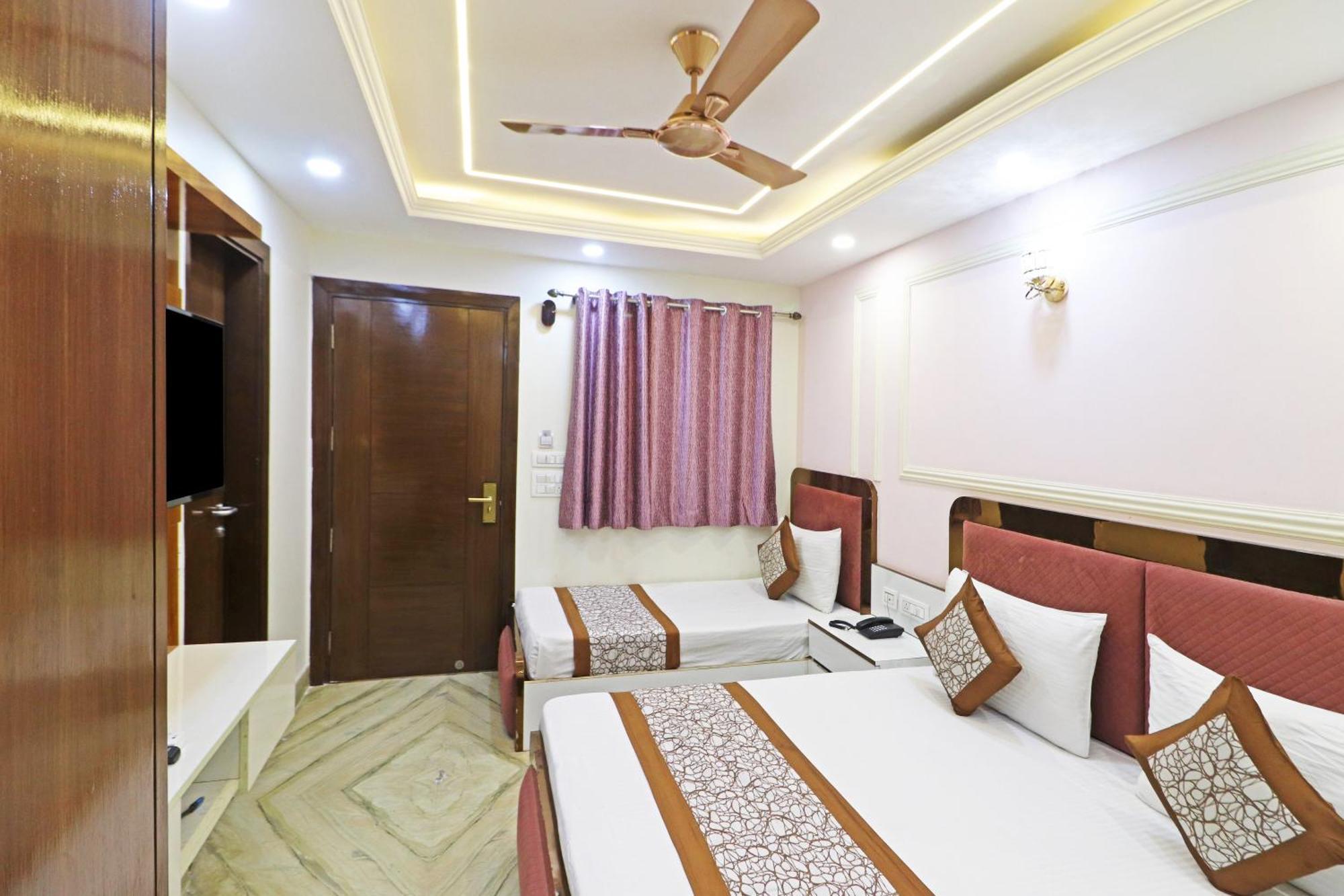Hotel Samrat Residency 10 Mints Walking Distance Nizamuddin Railway Station New Delhi Luaran gambar