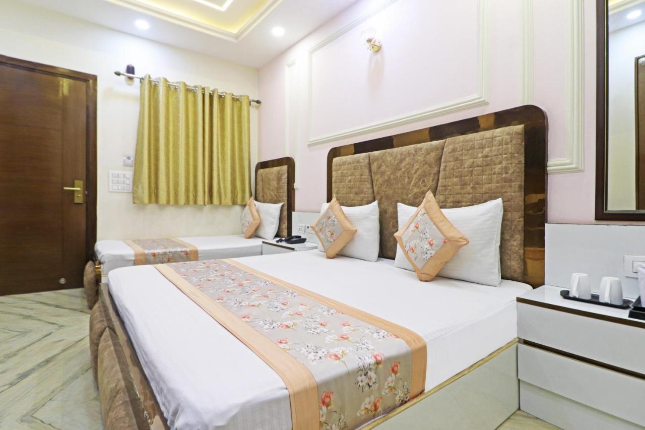 Hotel Samrat Residency 10 Mints Walking Distance Nizamuddin Railway Station New Delhi Luaran gambar