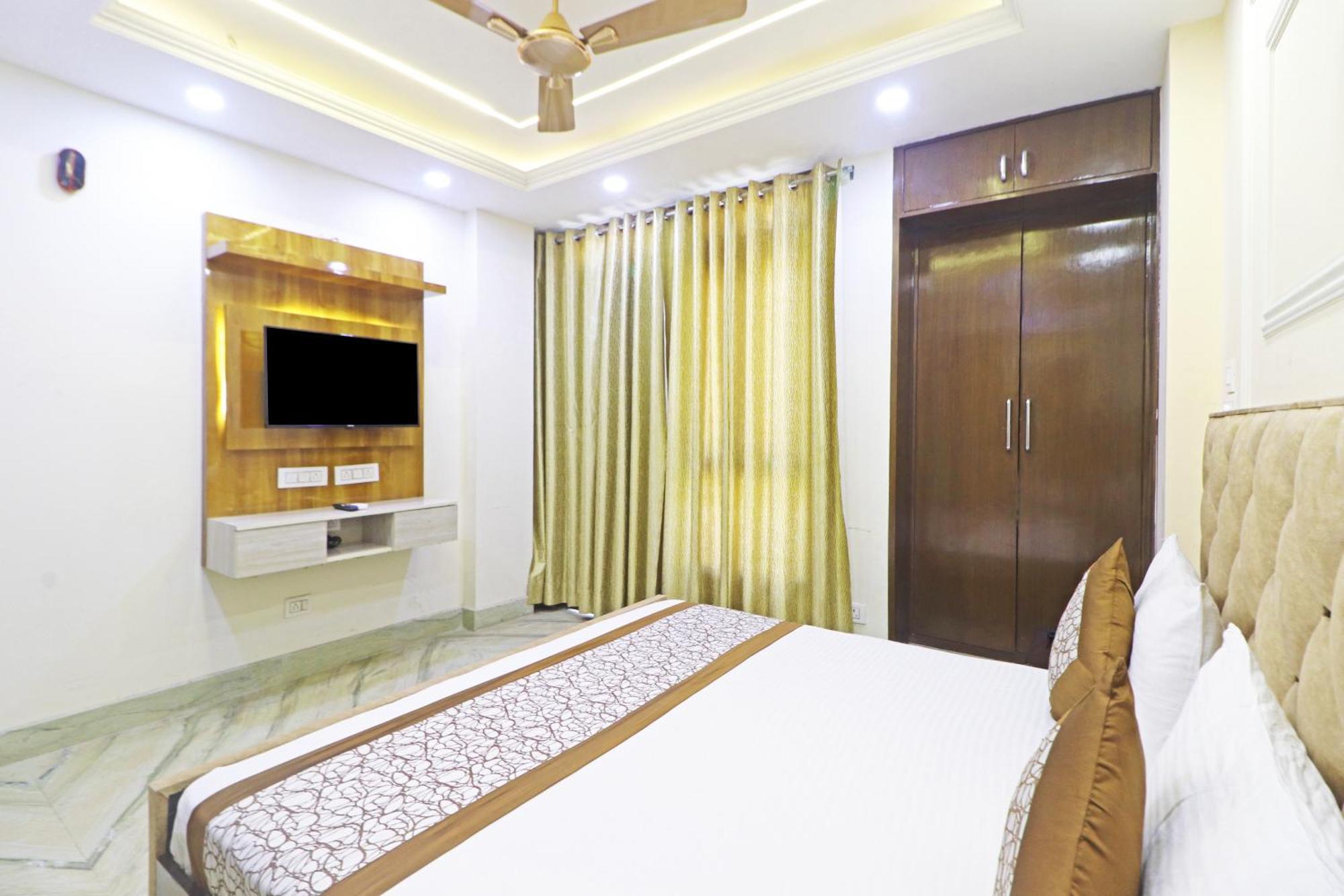 Hotel Samrat Residency 10 Mints Walking Distance Nizamuddin Railway Station New Delhi Luaran gambar