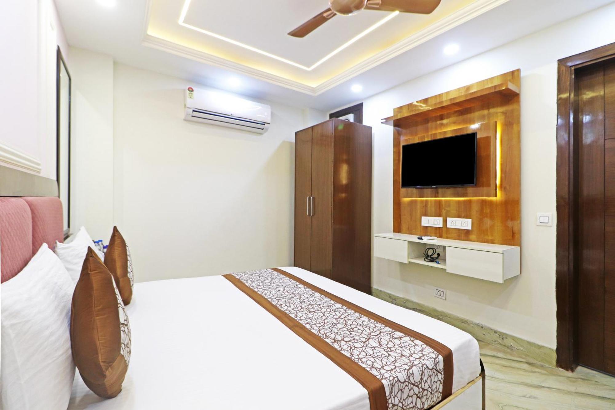 Hotel Samrat Residency 10 Mints Walking Distance Nizamuddin Railway Station New Delhi Luaran gambar