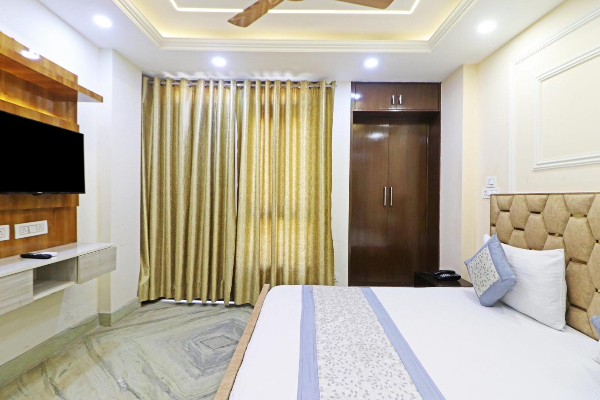 Hotel Samrat Residency 10 Mints Walking Distance Nizamuddin Railway Station New Delhi Luaran gambar